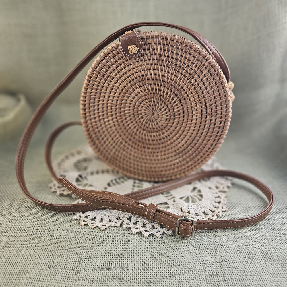 Bali Rattan Round Woven Crossbody Bag in Brown